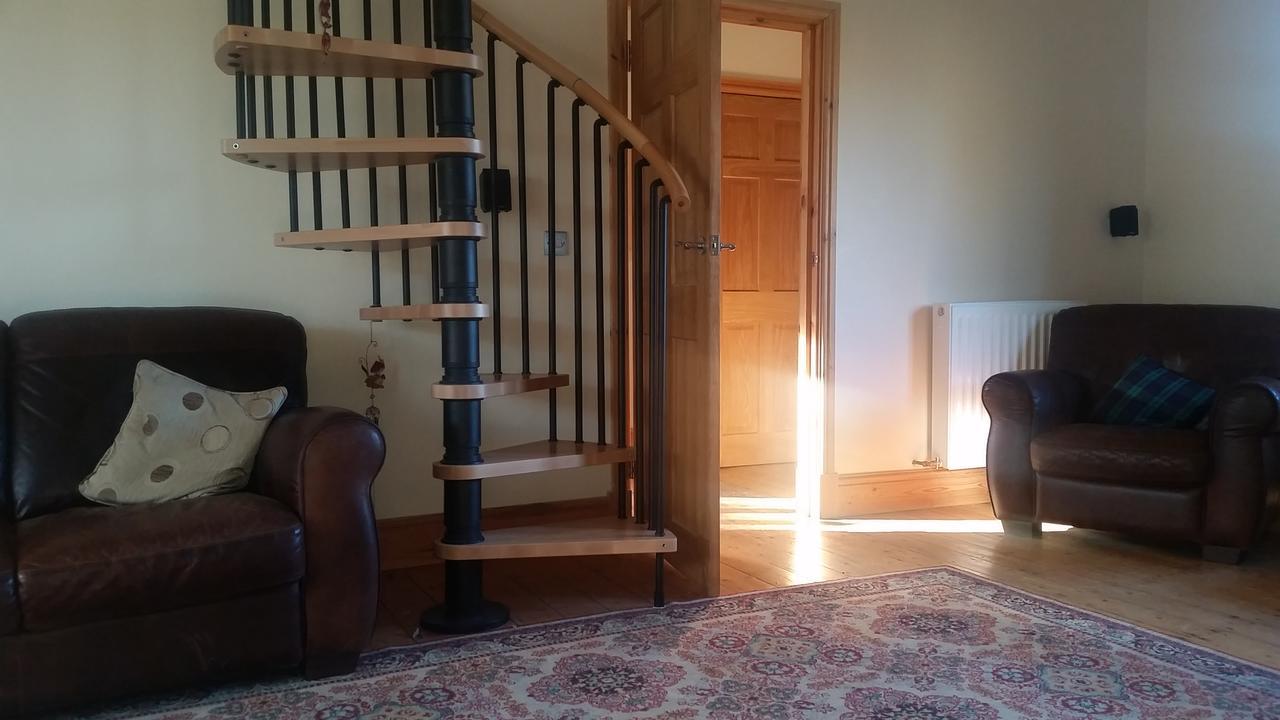 The Birdcage Guest House Cornhill on Tweed Экстерьер фото